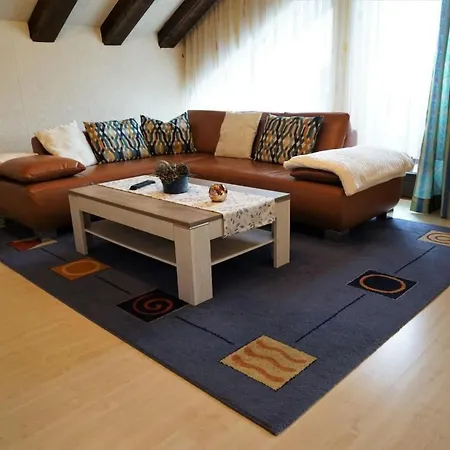Grosse In By Interhome Apartament Stadtsteinach